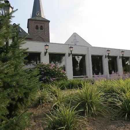 De Beukelaer 2* Roggel