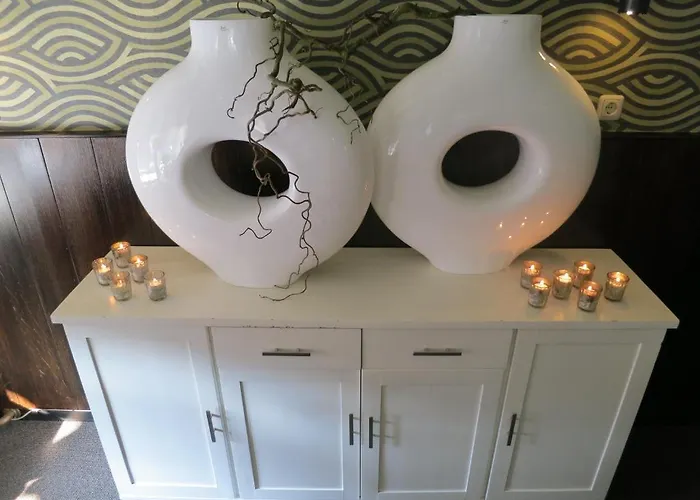 Hotel De Beukelaer 2*